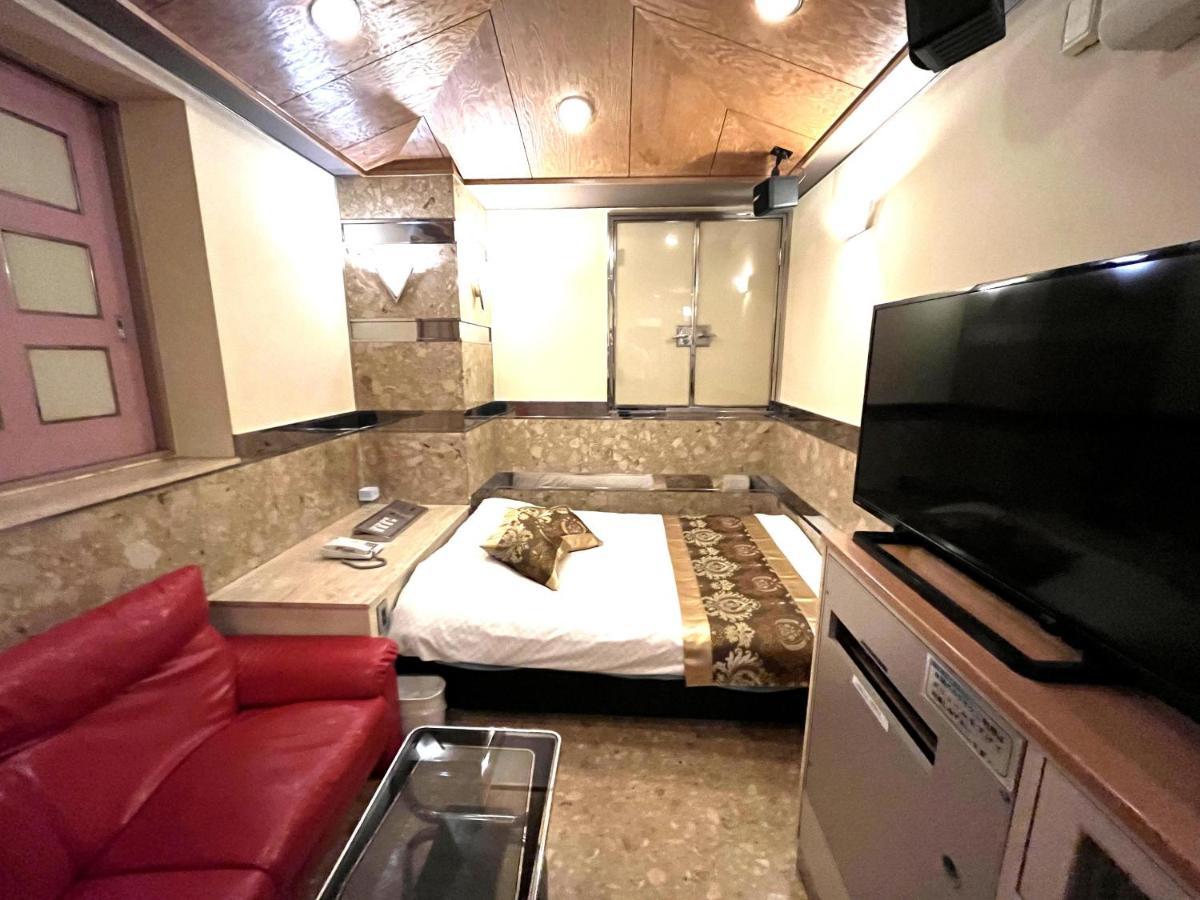 Hotel Crystal 大人専用 Tokyo Dış mekan fotoğraf
