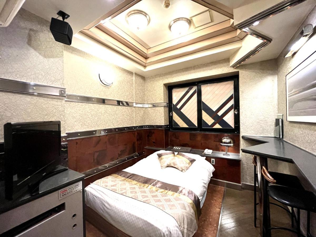 Hotel Crystal 大人専用 Tokyo Dış mekan fotoğraf