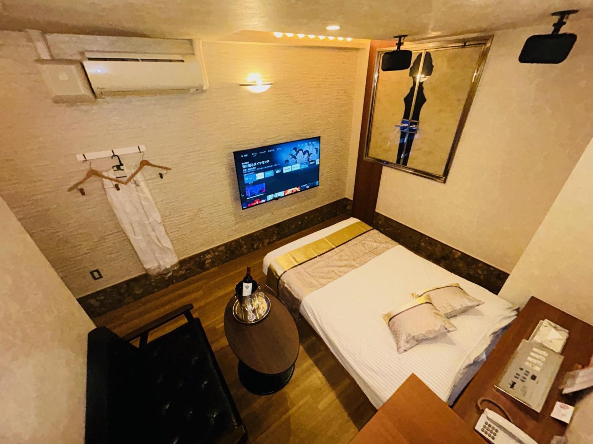 Hotel Crystal 大人専用 Tokyo Dış mekan fotoğraf