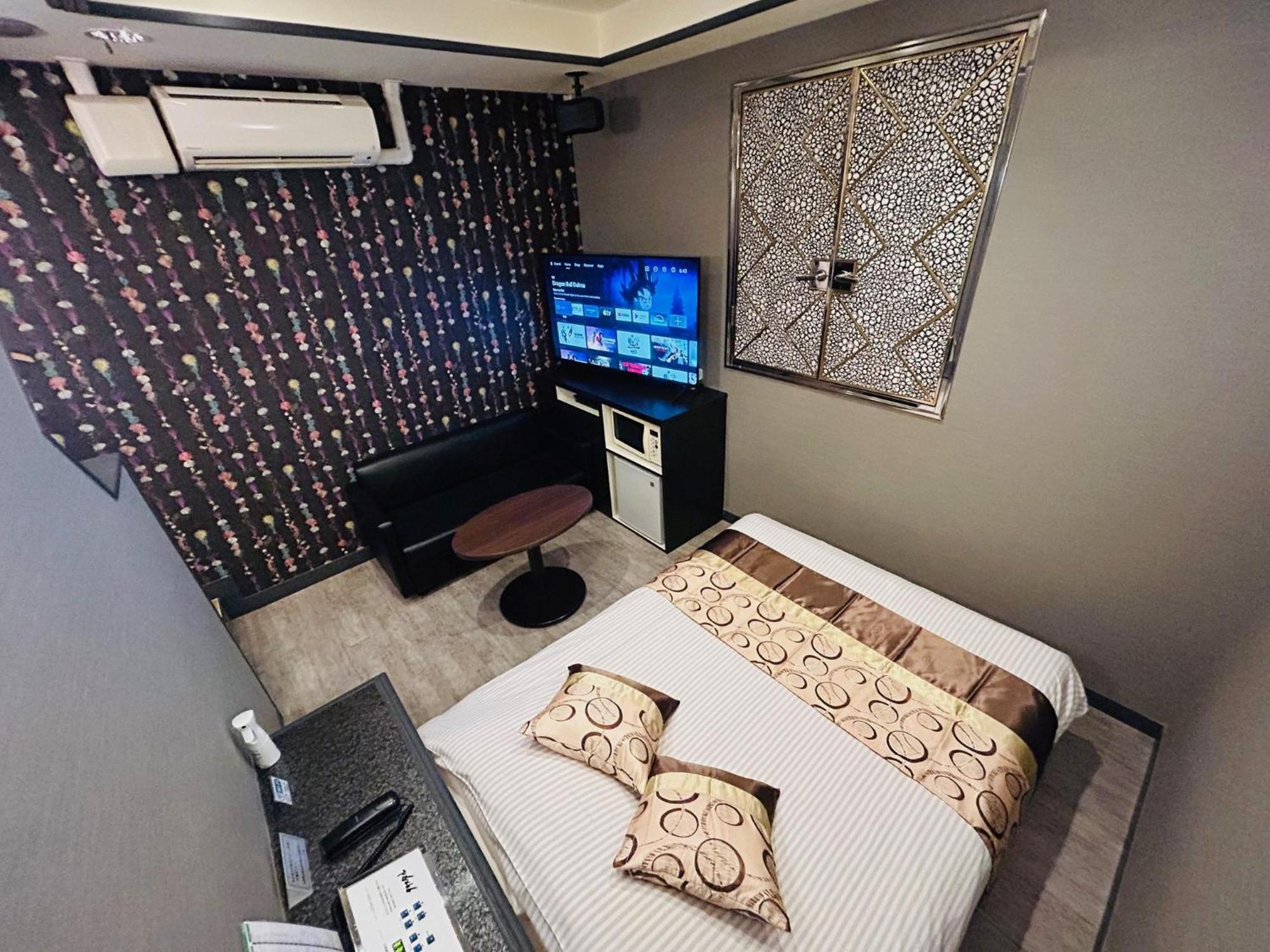 Hotel Crystal 大人専用 Tokyo Dış mekan fotoğraf